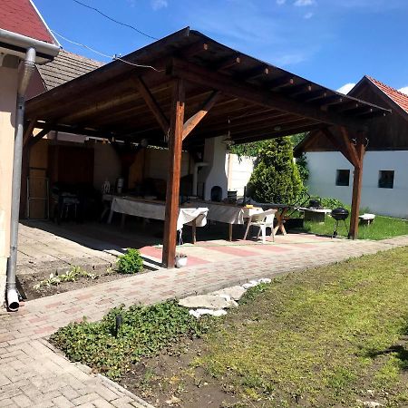 Postakocsi Vendeghaz Kisgyor Hotel Luaran gambar